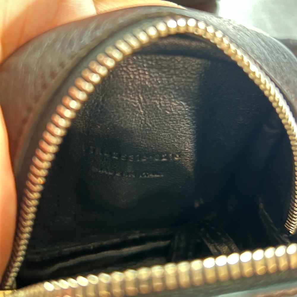 Saint Laurent Paris Monogram Key Purse in black - Picture 4 of 7